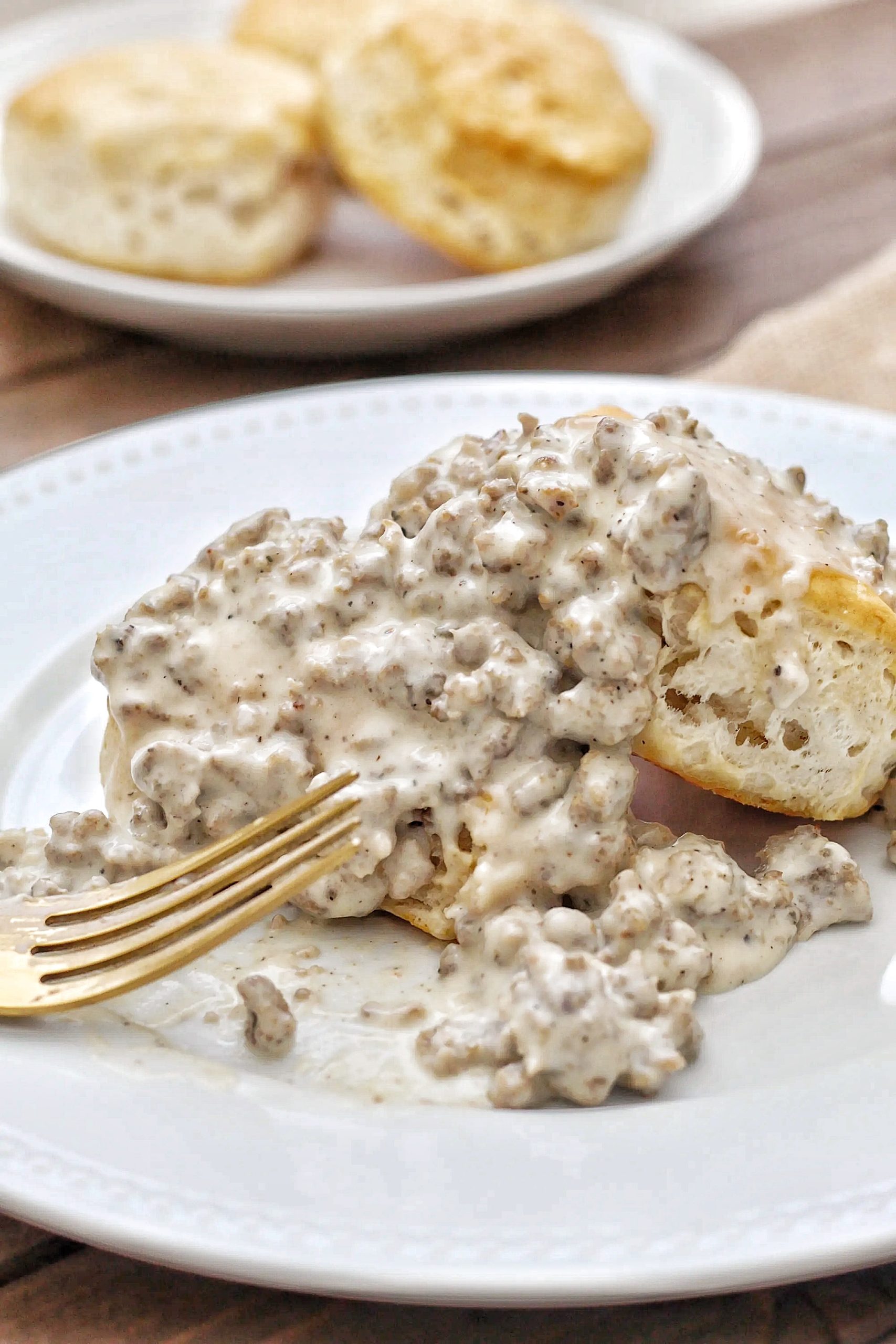 Creamy Biscuits and Sausage Gravy