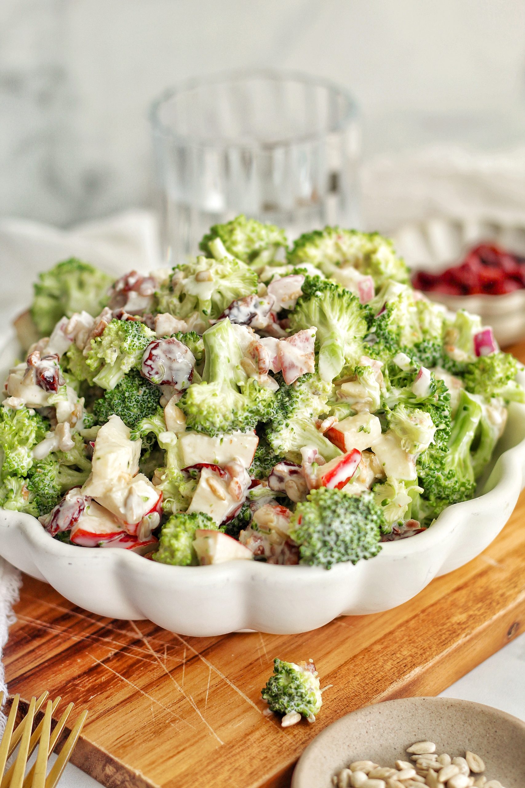 Easy Make-Ahead Creamy Broccoli Salad